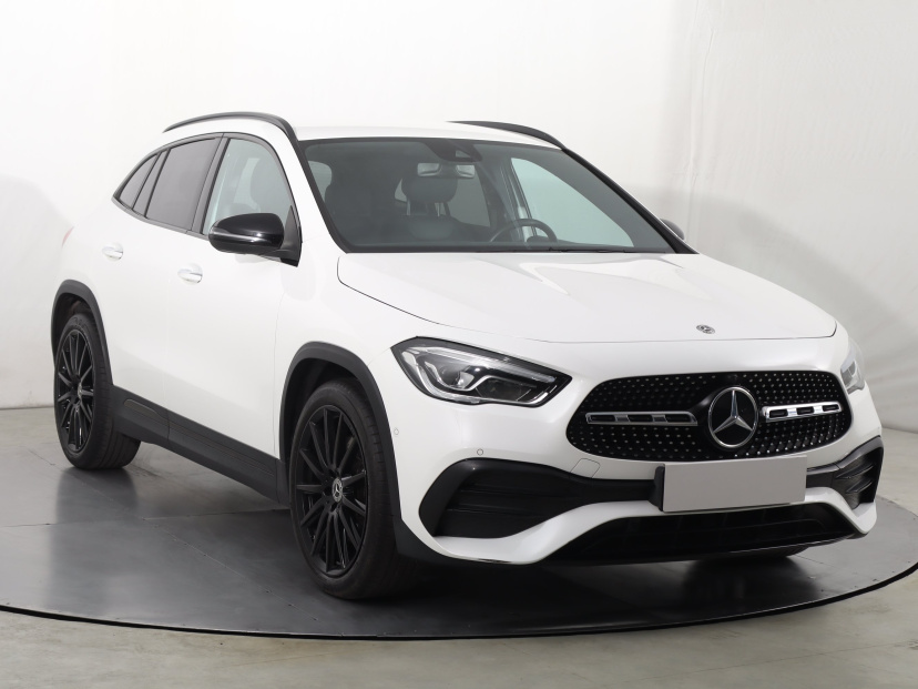 Mercedes-Benz GLA, 2020