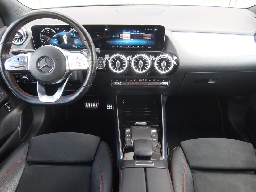 Mercedes-Benz GLA, 2020