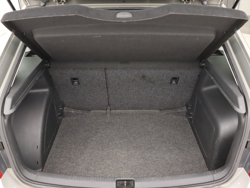 Škoda Rapid Spaceback, 2015