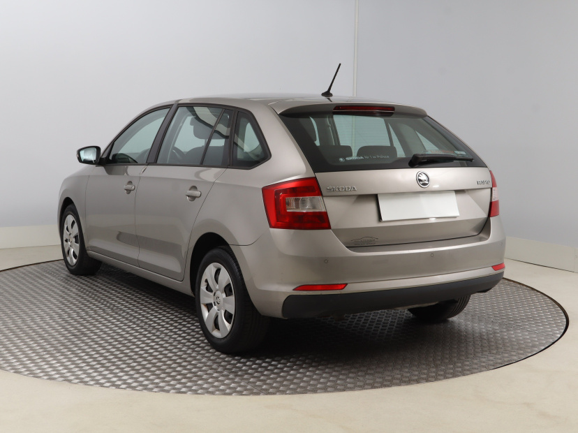 Škoda Rapid Spaceback, 2015