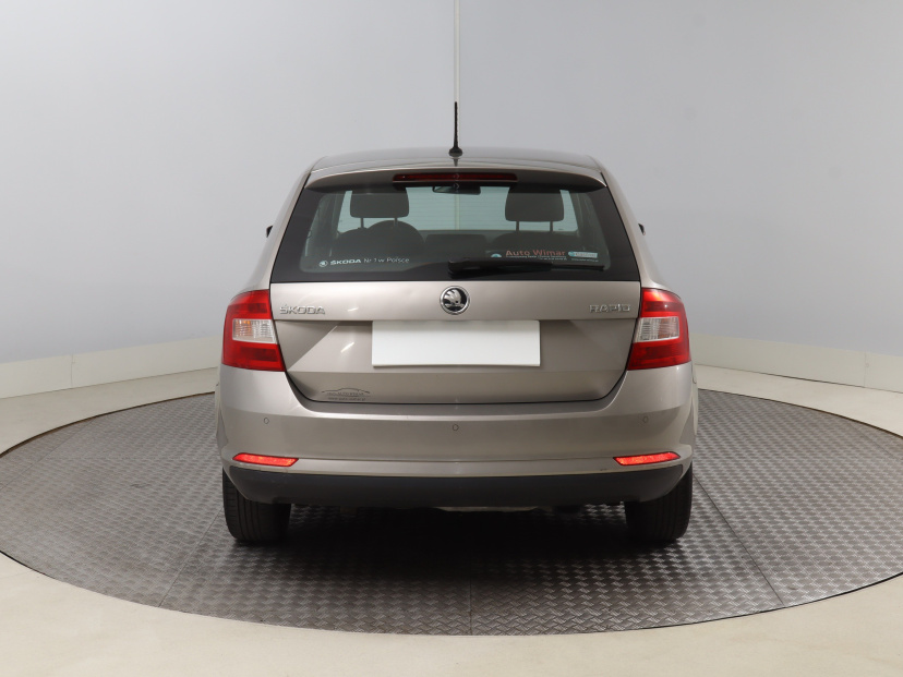 Škoda Rapid Spaceback, 2015