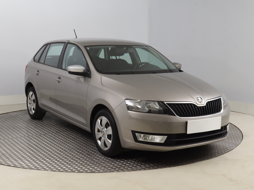 Škoda Rapid Spaceback, 2015