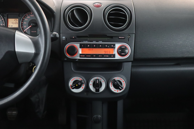 Mitsubishi Colt, 2011
