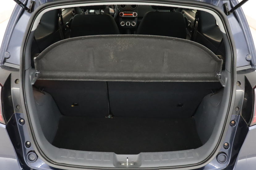 Mitsubishi Colt, 2011