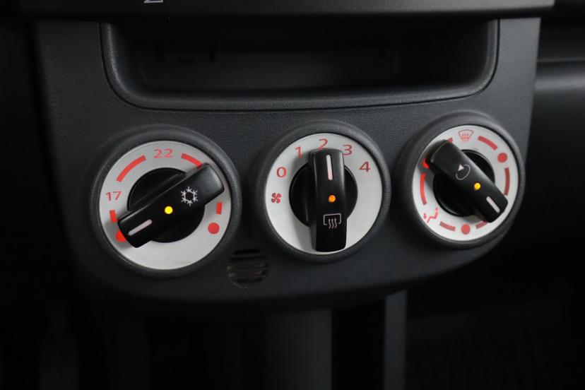 Mitsubishi Colt, 2011