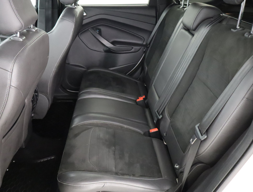 Ford Kuga, 2017
