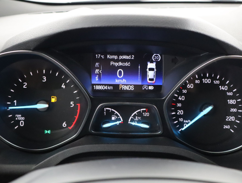 Ford Kuga, 2017