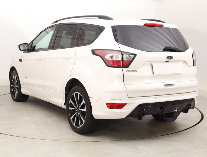 Ford Kuga, 2017
