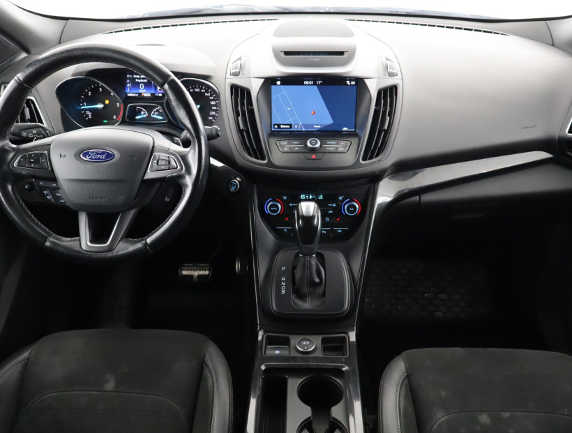 Ford Kuga, 2017