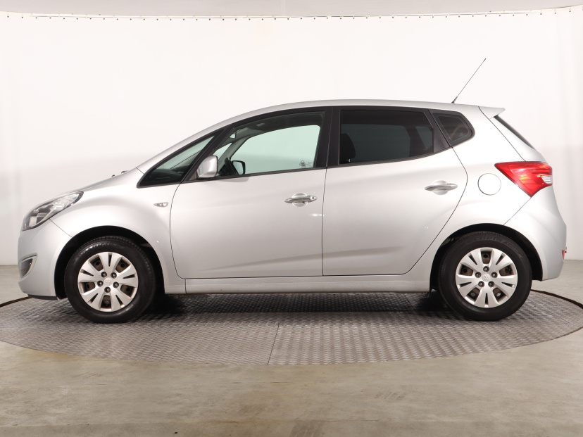 Hyundai ix20, 2011