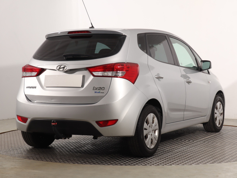 Hyundai ix20, 2011