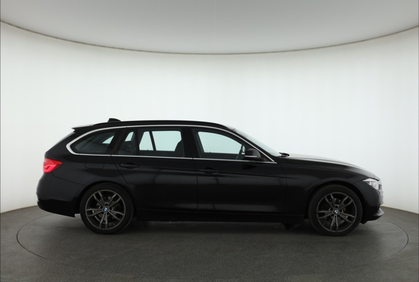 BMW 3, 2017