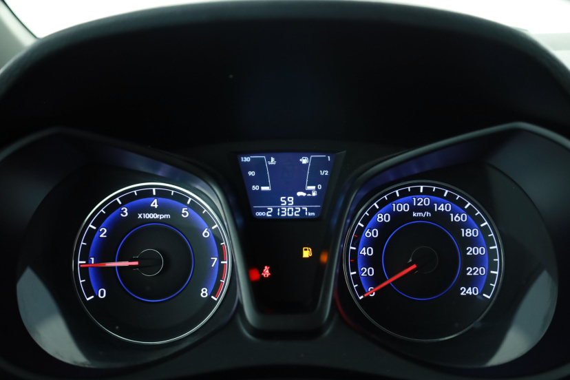 Hyundai ix20, 2012