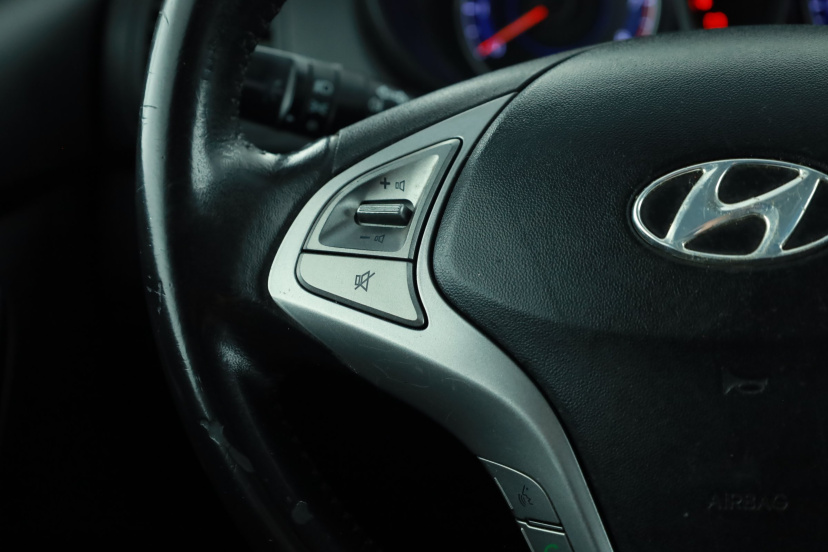 Hyundai ix20, 2012