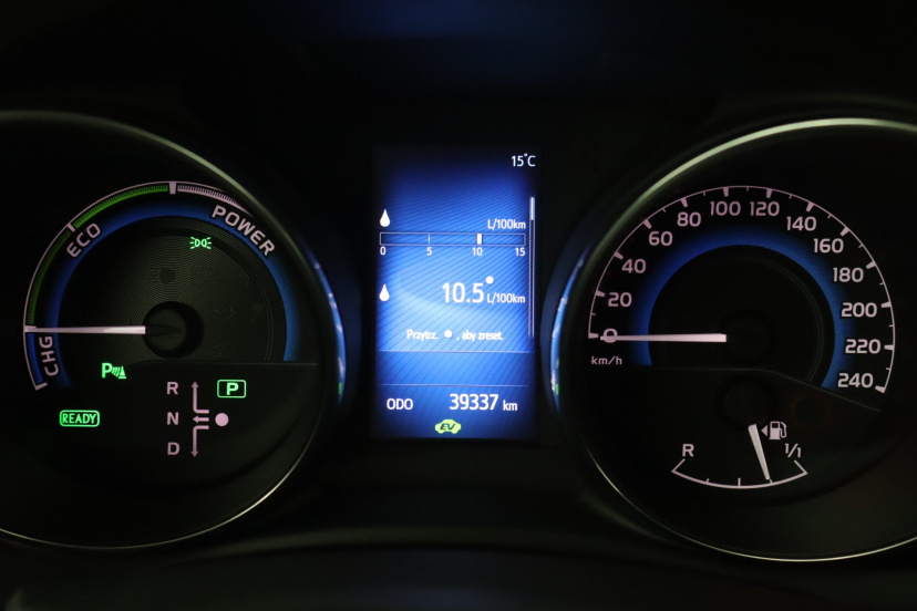 Toyota Auris, 2015