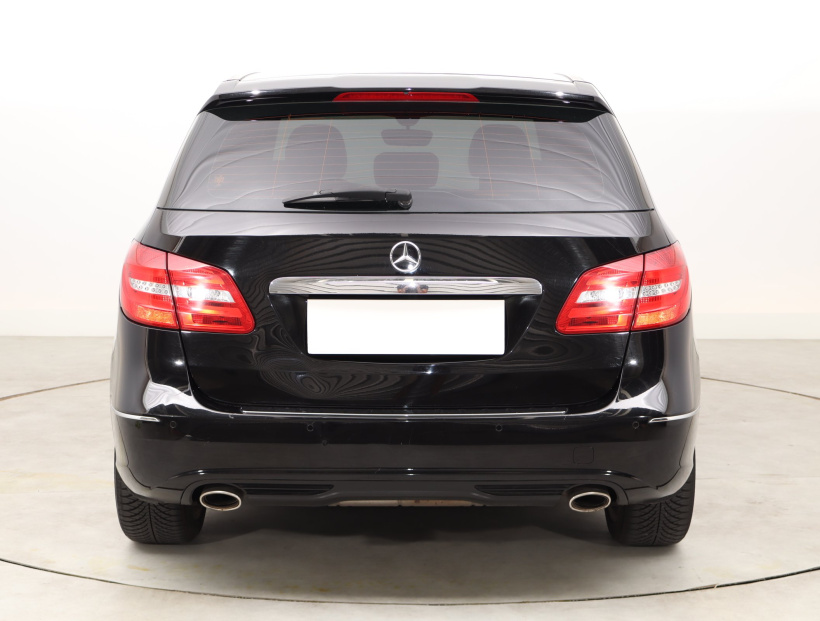Mercedes-Benz B, 2014