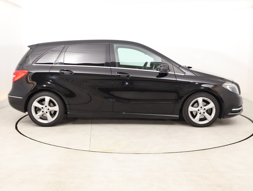 Mercedes-Benz B, 2014
