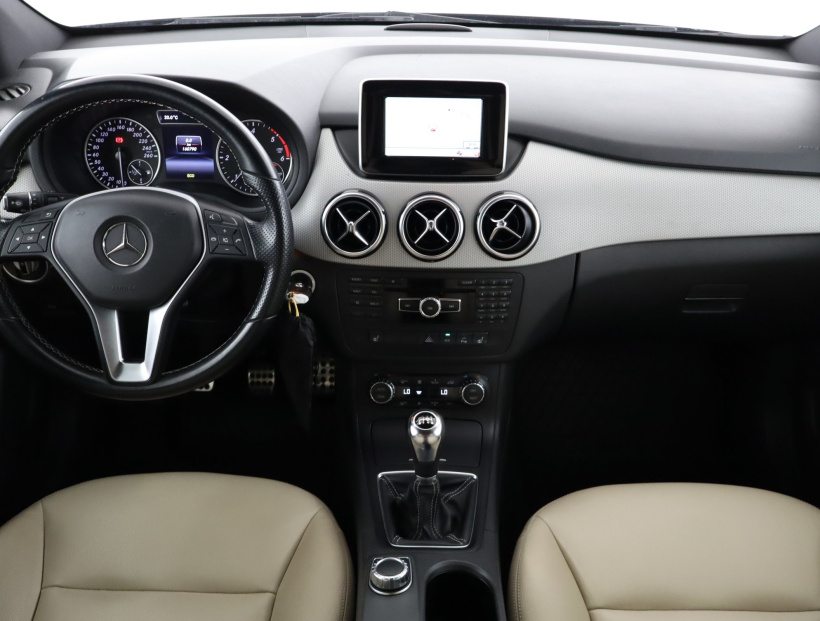 Mercedes-Benz B, 2014