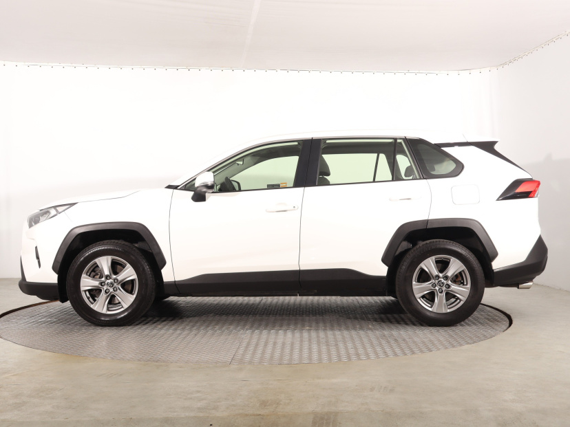 Toyota RAV 4, 2022