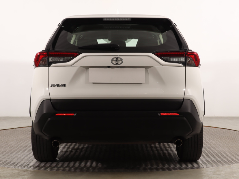 Toyota RAV 4, 2022