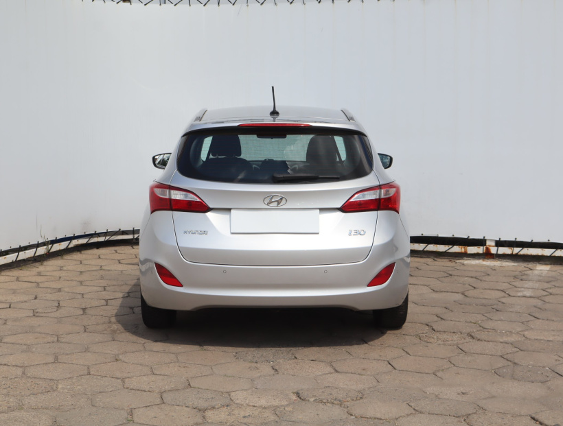 Hyundai i30, 2013