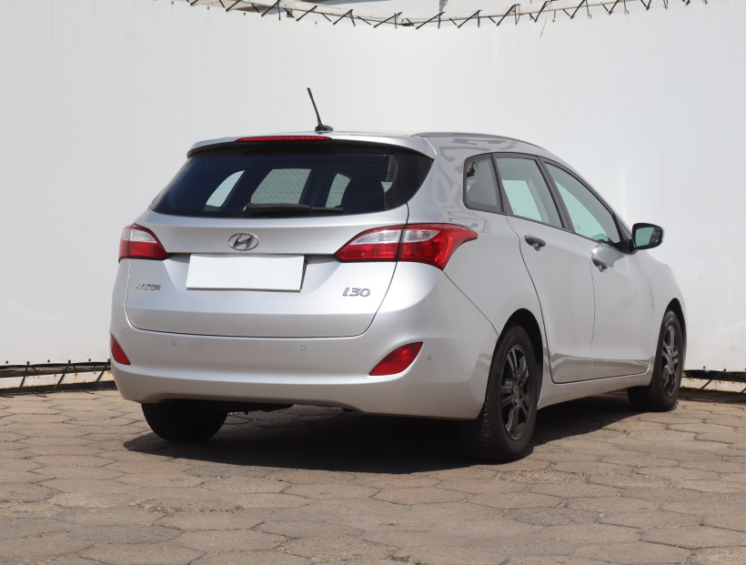 Hyundai i30, 2013