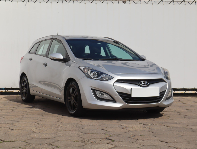 Hyundai i30, 2013