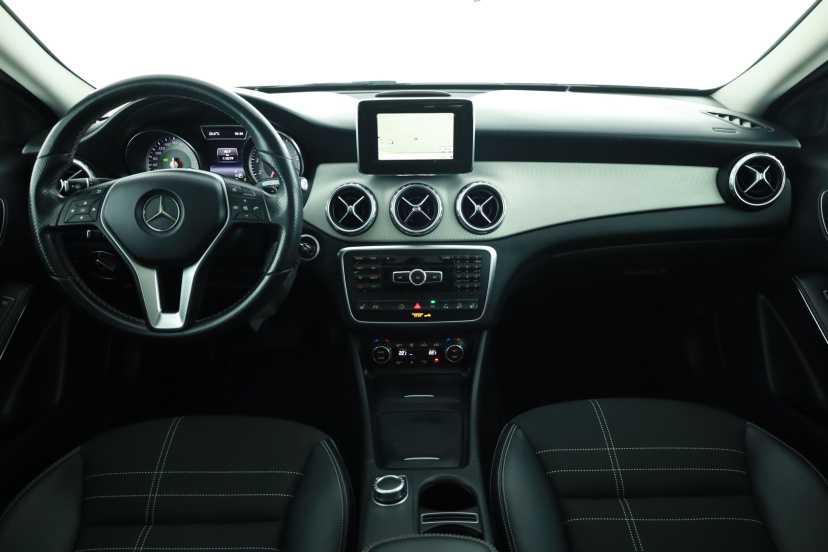 Mercedes-Benz GLA, 2014