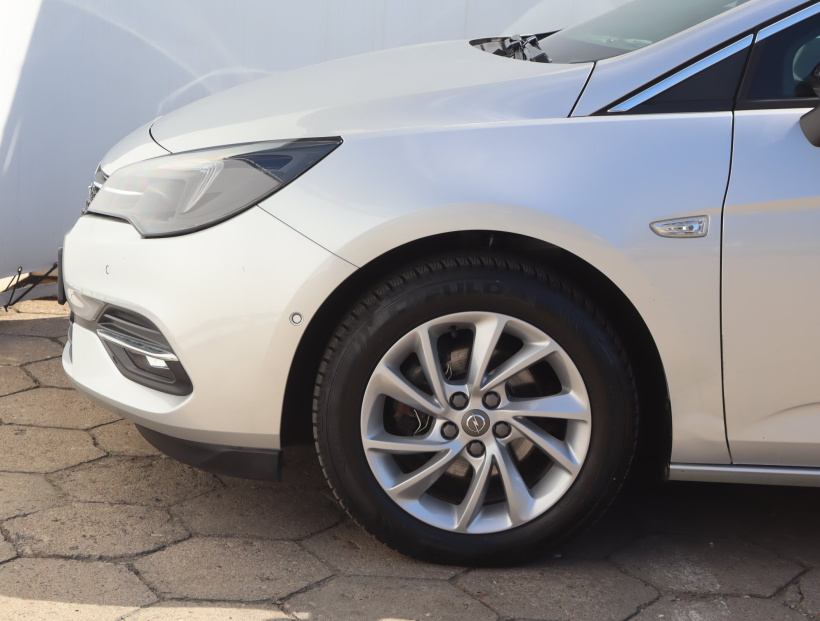 Opel Astra, 2022