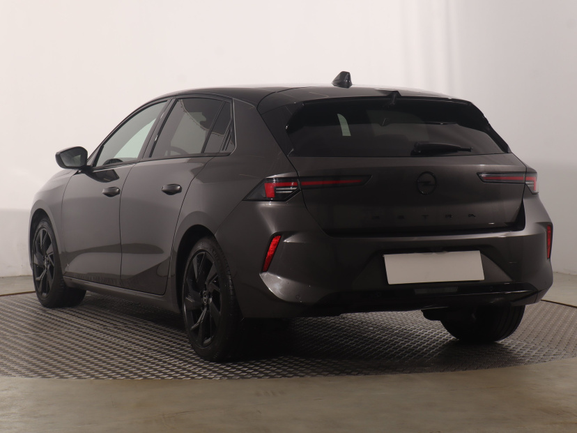Opel Astra, 2024