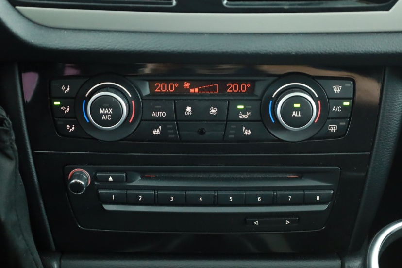 BMW X1, 2012