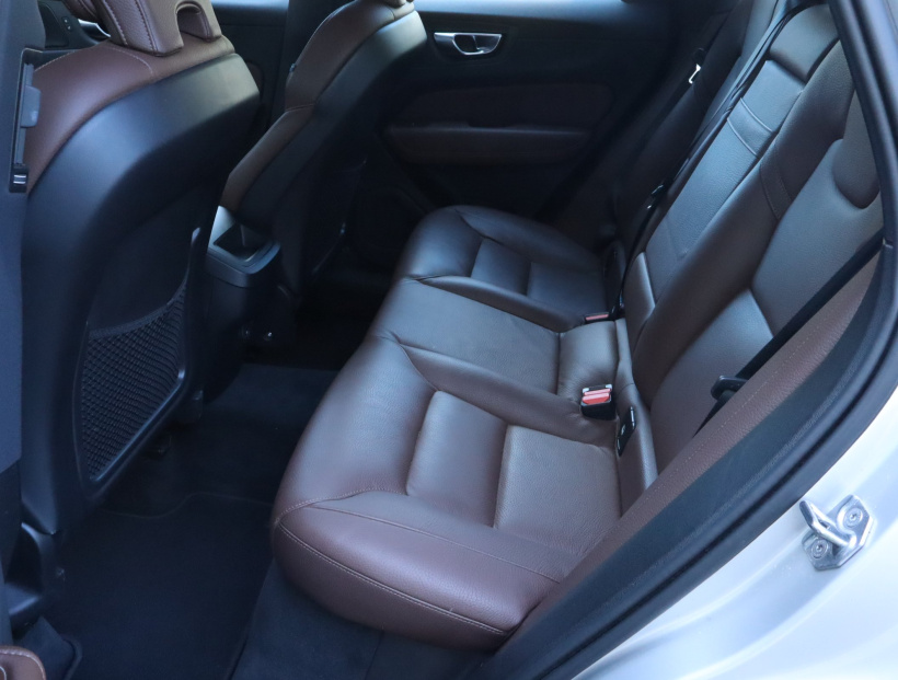 Volvo XC60, 2020