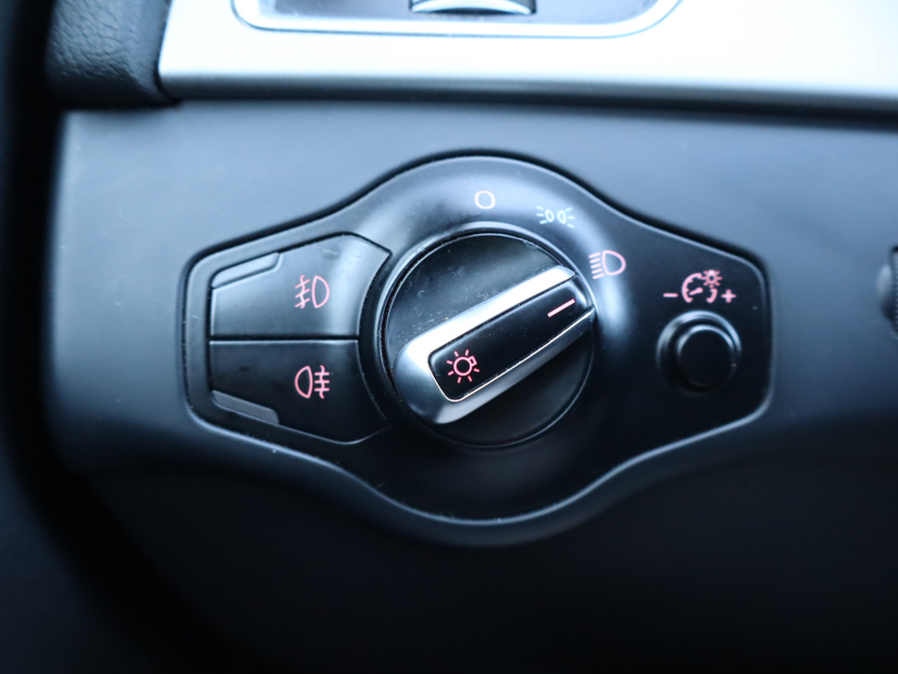 Audi A4, 2014