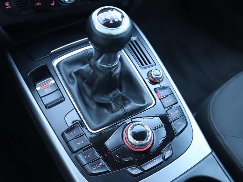 Audi A4, 2014