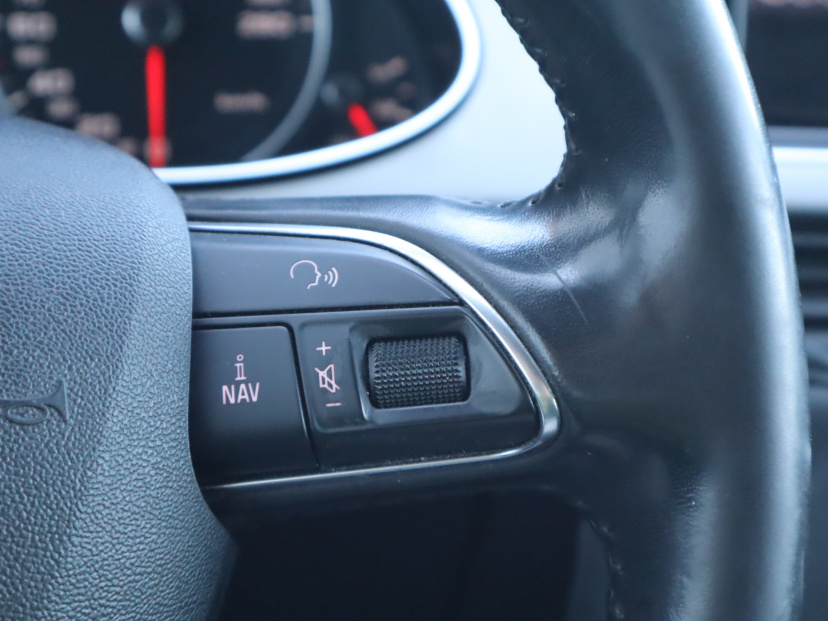 Audi A4, 2014
