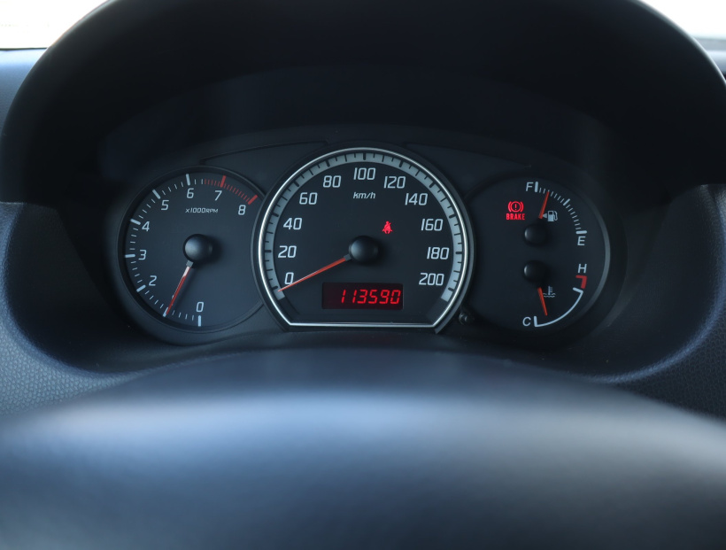 Suzuki Swift, 2005