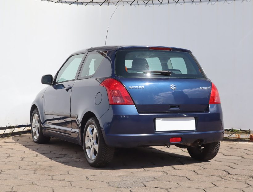 Suzuki Swift, 2005
