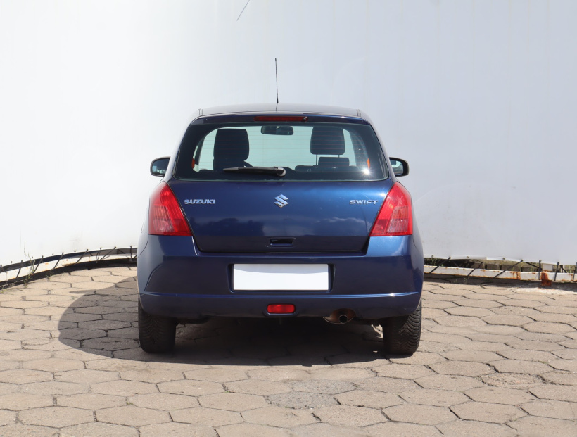 Suzuki Swift, 2005
