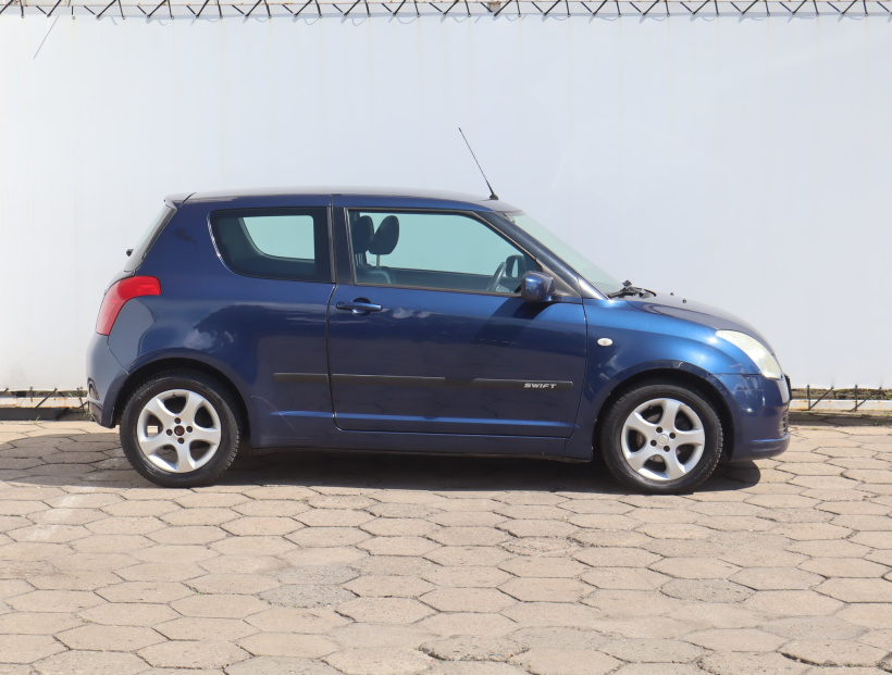 Suzuki Swift, 2005