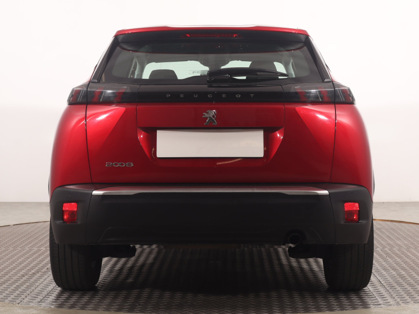 Peugeot 2008, 2021