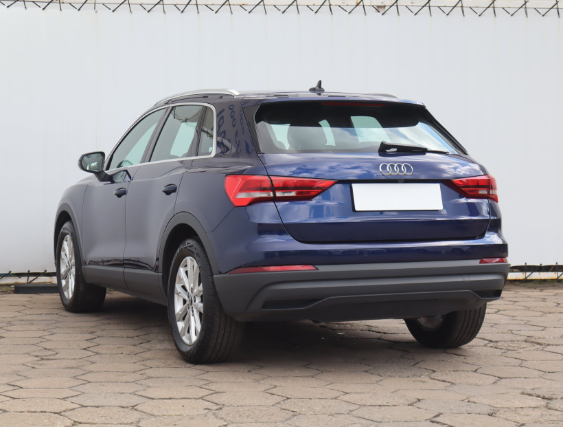 Audi Q3, 2022