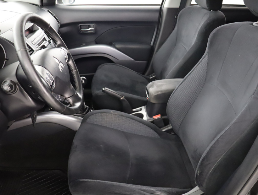 Mitsubishi Outlander, 2007