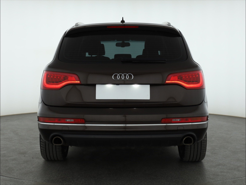 Audi Q7, 2015