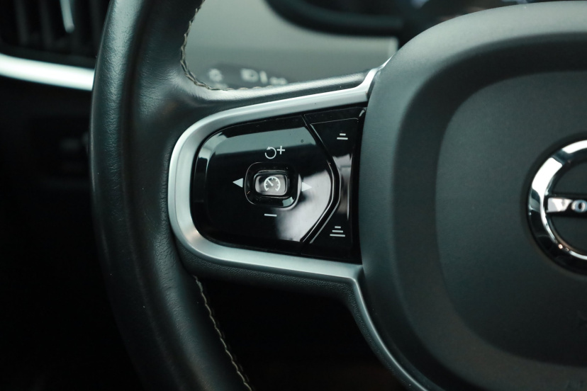 Volvo V90, 2021