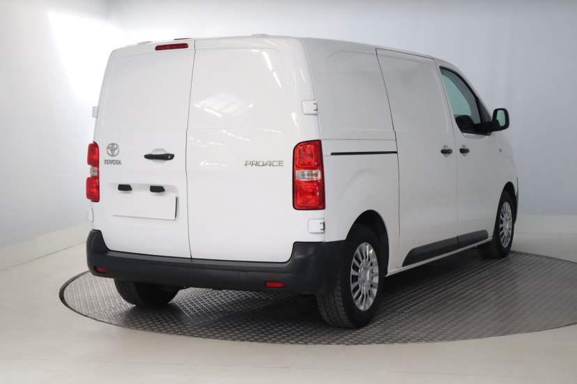 Toyota ProAce, 2021