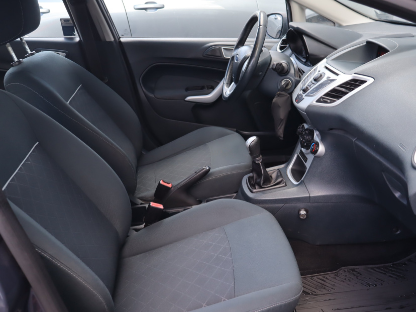 Ford Fiesta, 2011