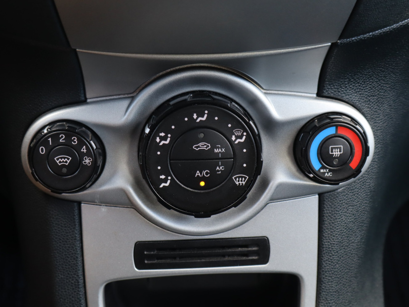 Ford Fiesta, 2011