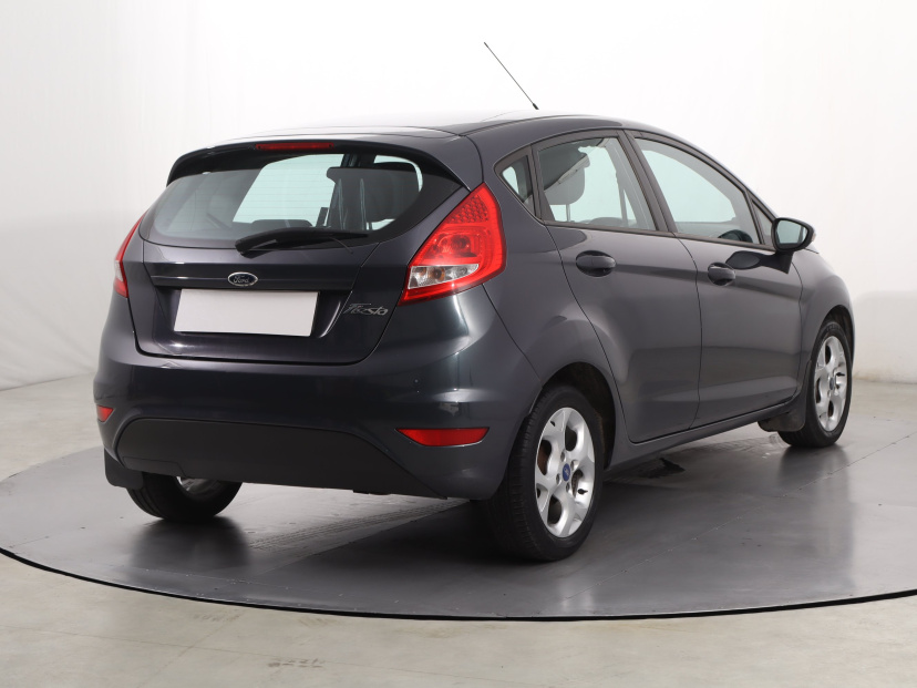 Ford Fiesta, 2011