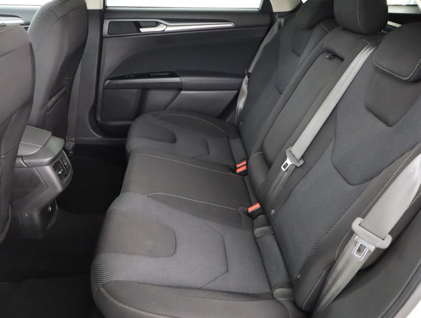 Ford Mondeo, 2015