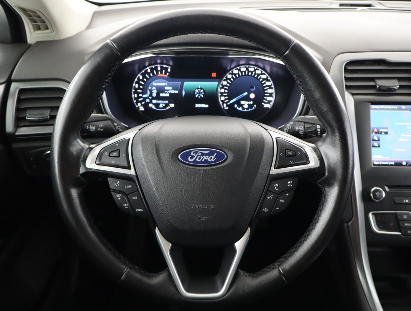 Ford Mondeo, 2015